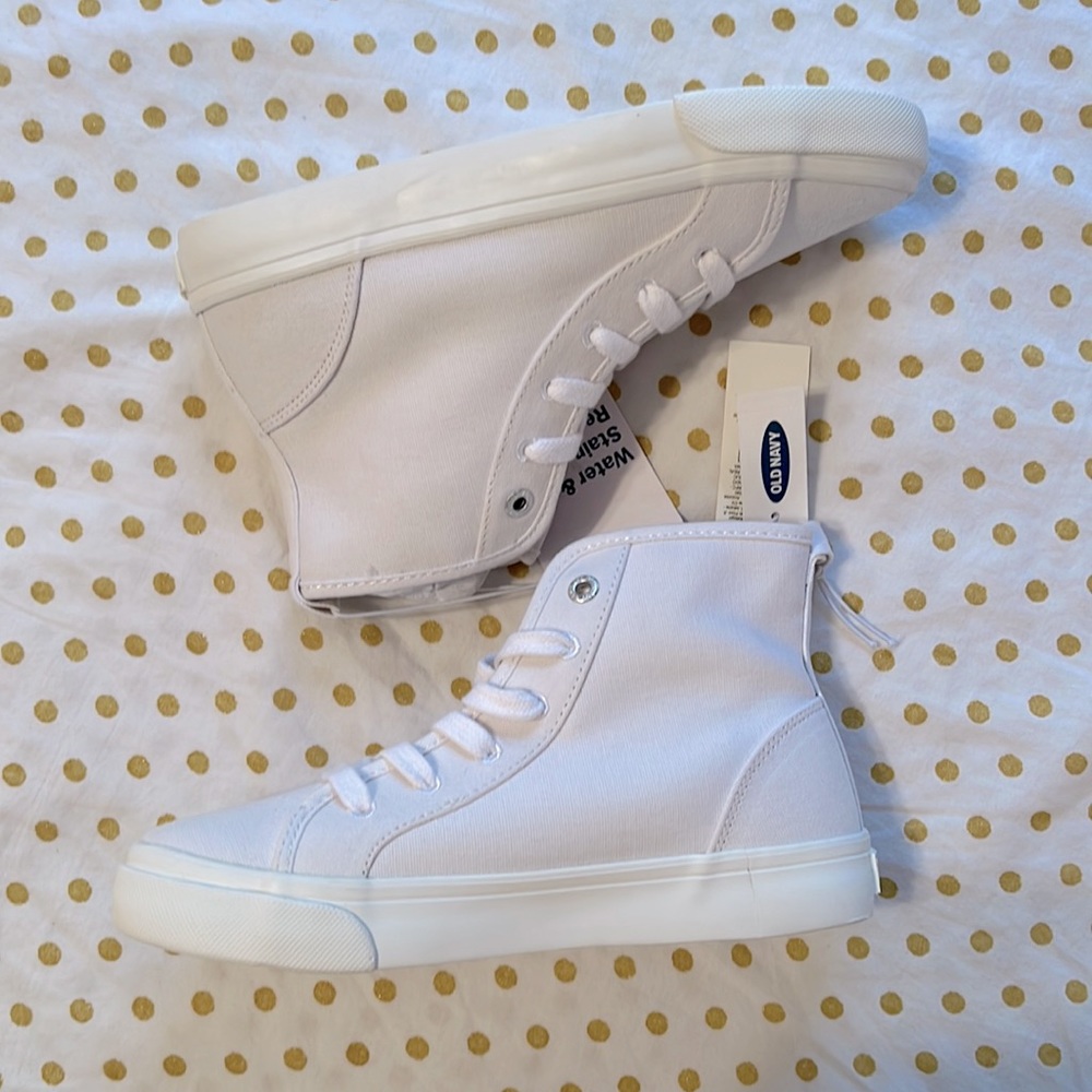 Old Navy Toddler Girl Lace-up Sneakers